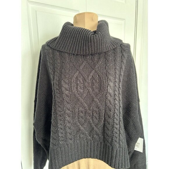 BB Dakota Black Cowl Neck Raglan Sleeve Crop Cable Knit Sweater Women's Size XS - Picture 2 of 10